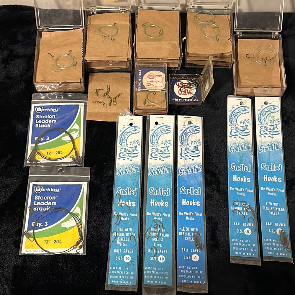 Vtg Fishing Bundle~Single & Snelled Hooks/Hand Tied 3 Hook Lines/Leaders/Swivels